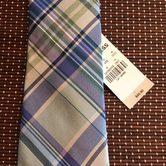 NWT Express Tie - Picture 2 of 3